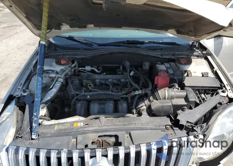 2010 Mercury Milan из США, поврежденный, VIN 3MEHM0HA7AR632983